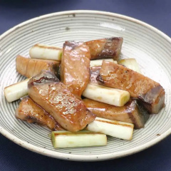 ブリとねぎの照り炒め