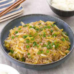 春キャベツの中華風そぼろ炒め