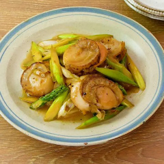 ホタテとアスパラのめんつゆバター炒め