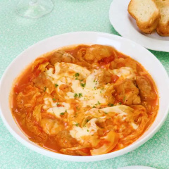 キャベツとチキンのトマトチーズ煮